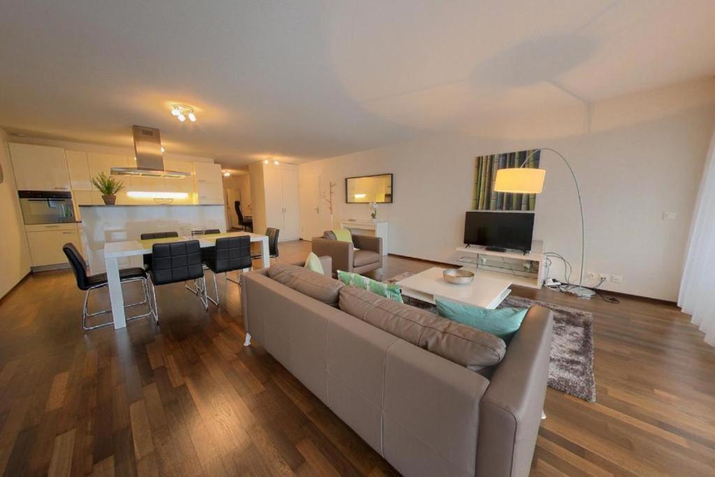 Relax And Recharge By The Lake! Modern Morges Apartments, Ap26 Exterior foto